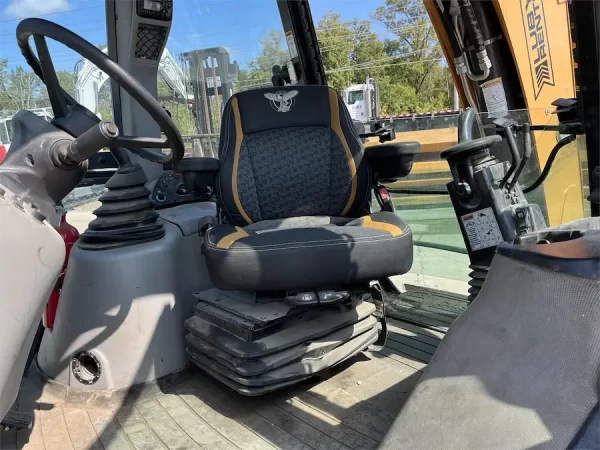 2019 CASE 580 Super N Backhoe Loader