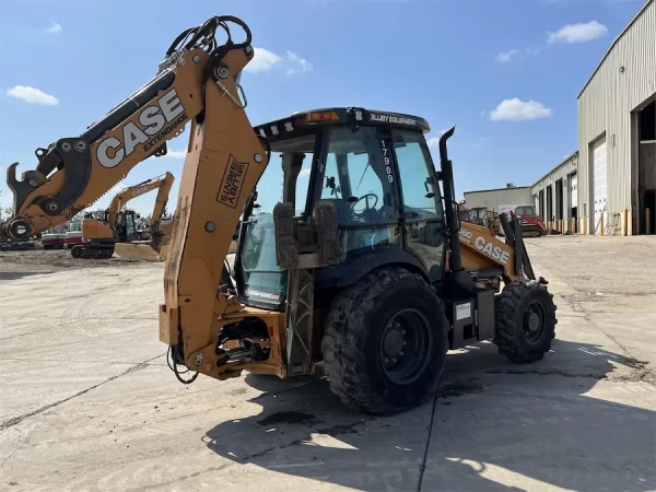 2019 CASE 580 Super N Backhoe Loader