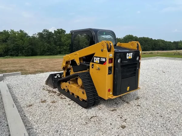 2021 Caterpillar 239D Compact Track Loader For Sale