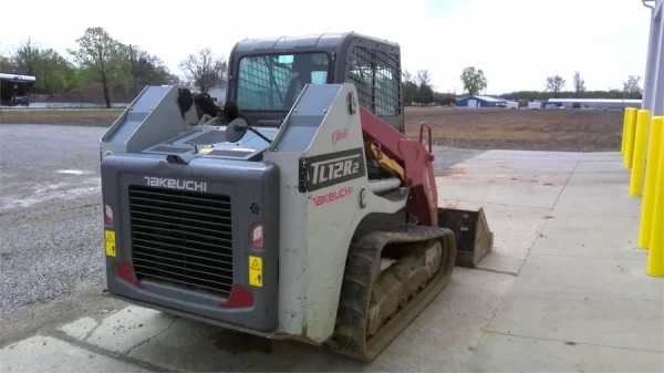 2019 Takeuchi TL12R2-CRR Compact Track Loader